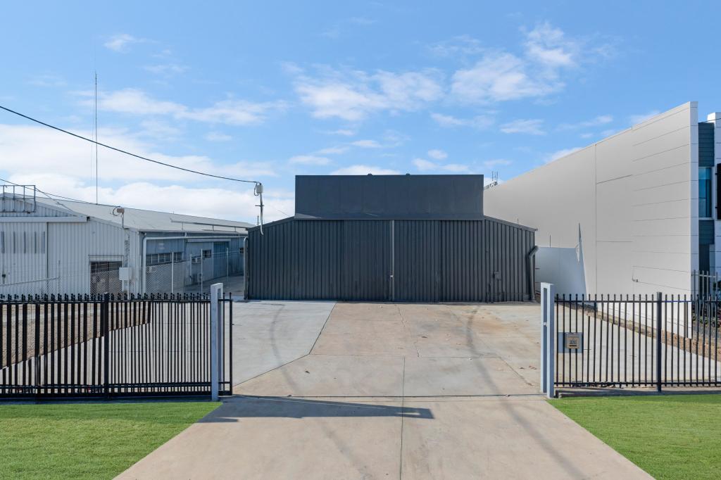 371 Woolcock St, Garbutt, QLD 4814