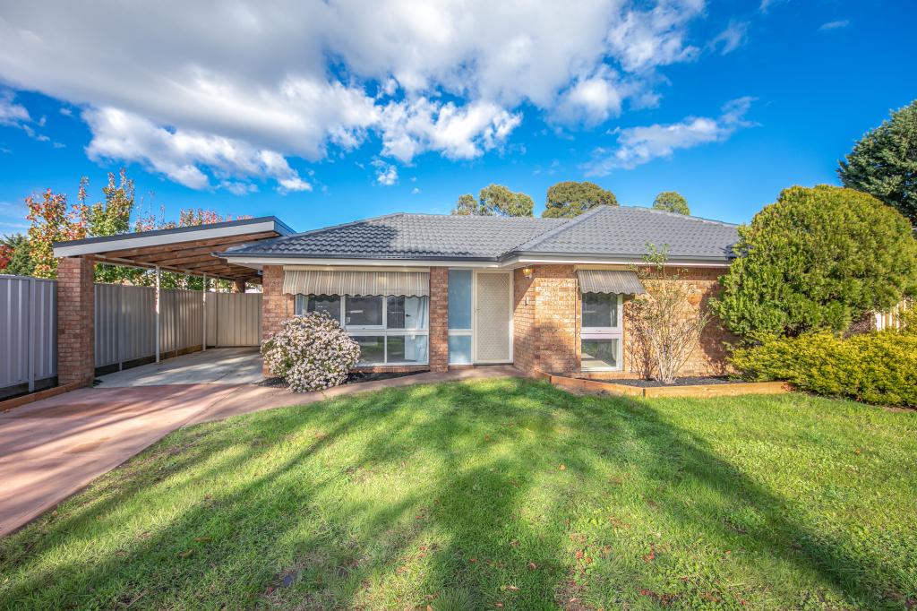 3 Balliol Cmmn, Sunbury, VIC 3429