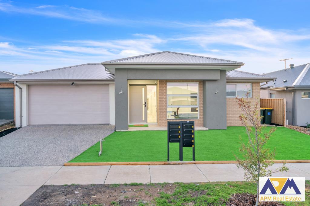 16 Sian Cct, Waurn Ponds, VIC 3216
