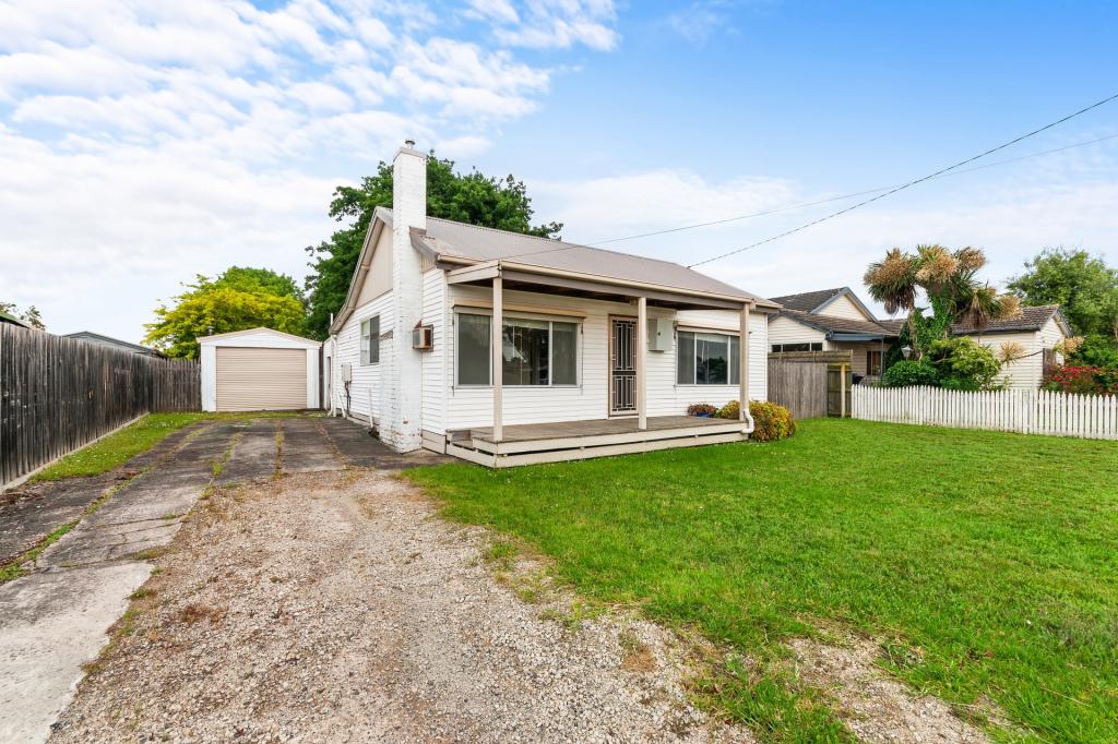 25 Bernard Ave, Traralgon, VIC 3844