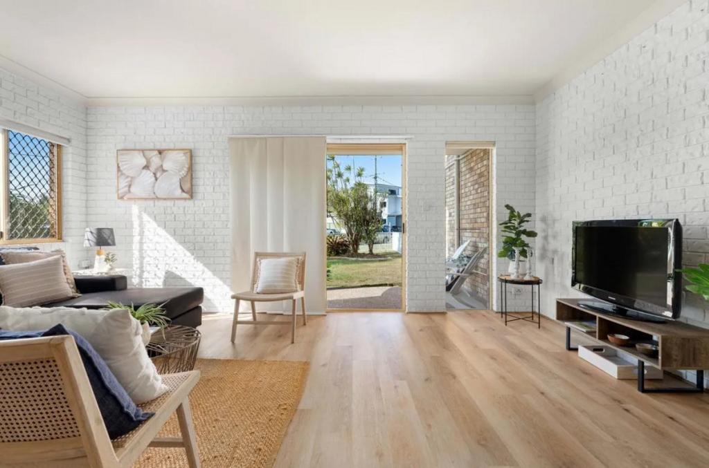 4/1 Caroline St, Woody Point, QLD 4019