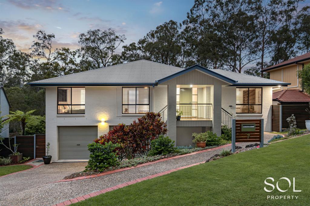 7 Mahogany Pl, Bridgeman Downs, QLD 4035