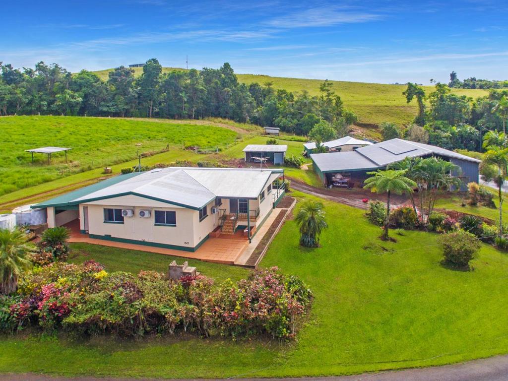 270 Utchee Creek Rd, Utchee Creek, QLD 4871