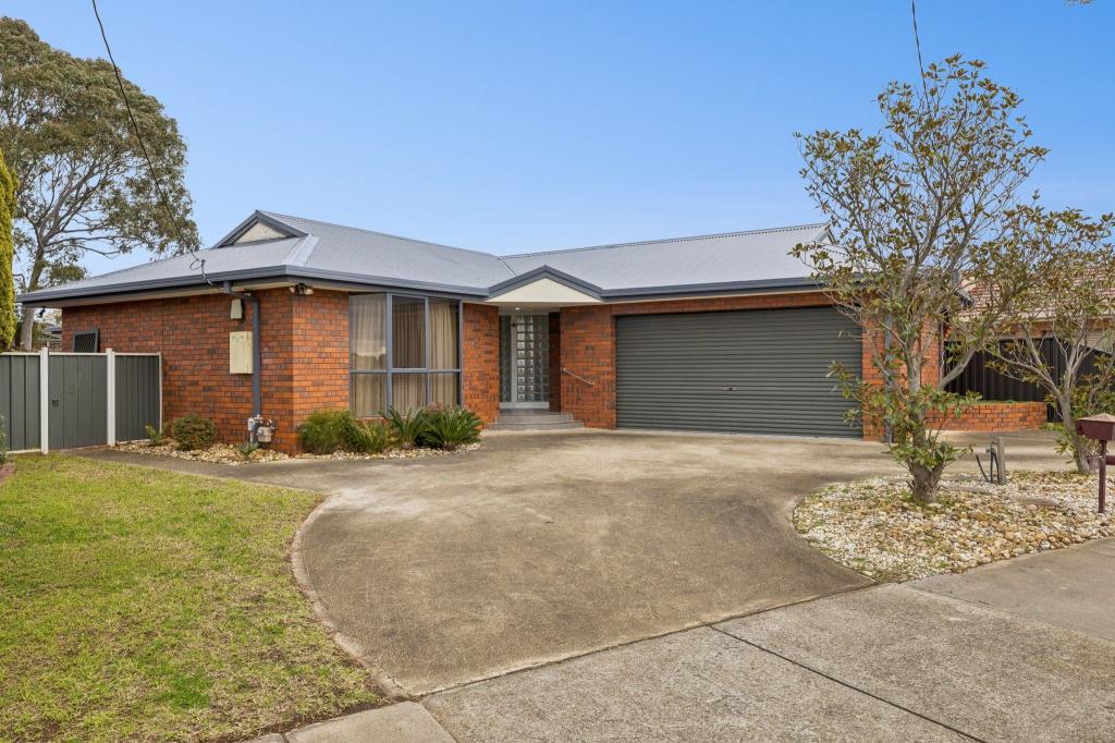 104 Wattle Ave, Werribee, VIC 3030