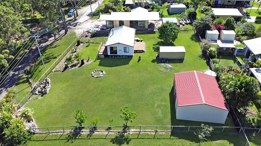 43-45 Orion St, Macleay Island, QLD 4184