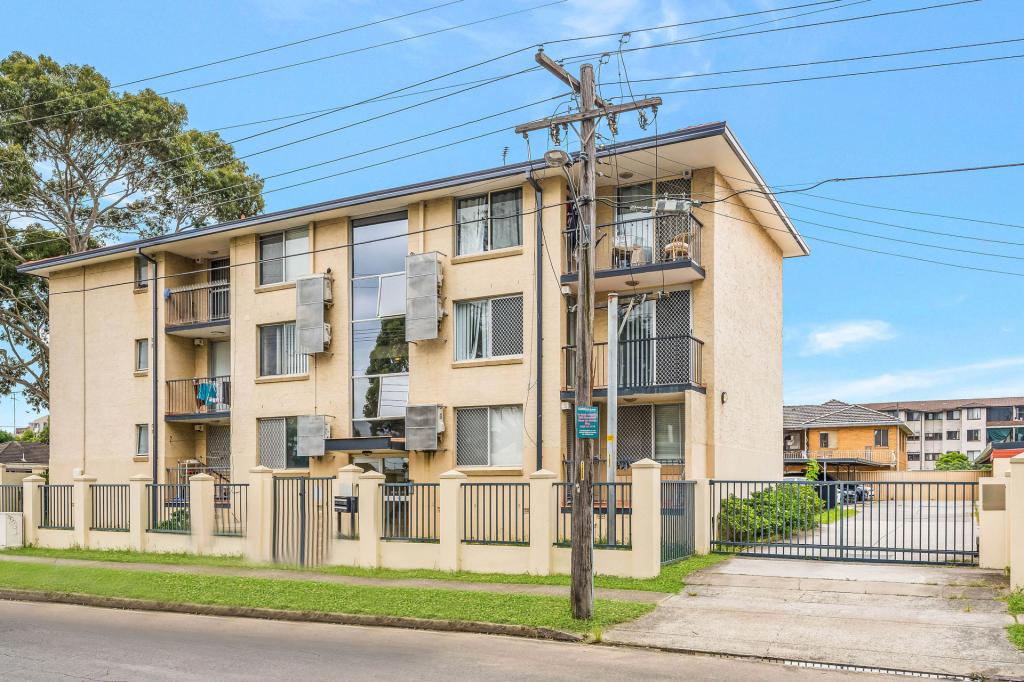 19/4 Collimore Ave, Liverpool, NSW 2170