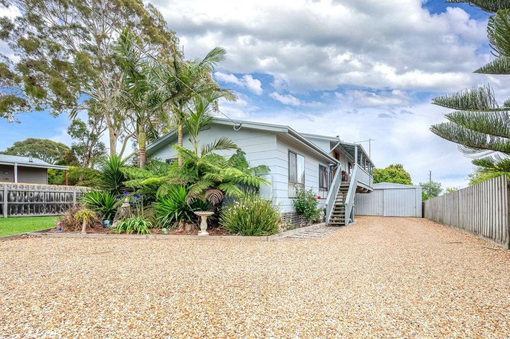 71 Sandy Mount Ave, Inverloch, VIC 3996