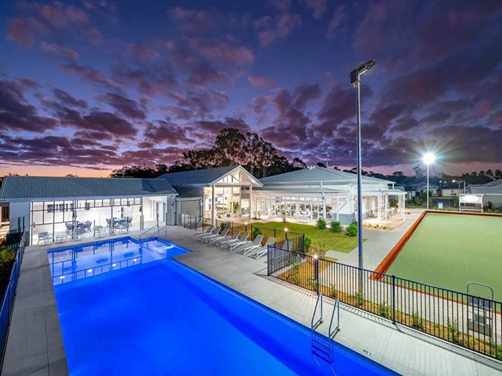 8 Gull Way, River Heads, QLD 4655