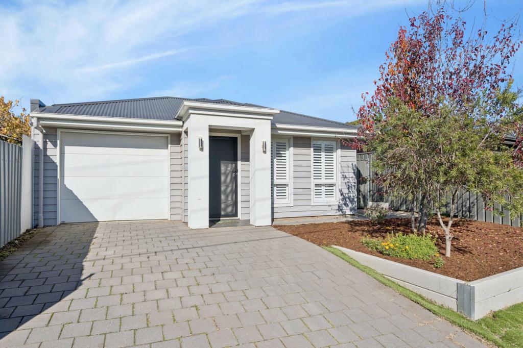 24a Lorna Rd, Para Hills, SA 5096
