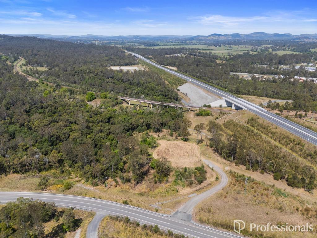 346 Noosa Rd, Mothar Mountain, QLD 4570
