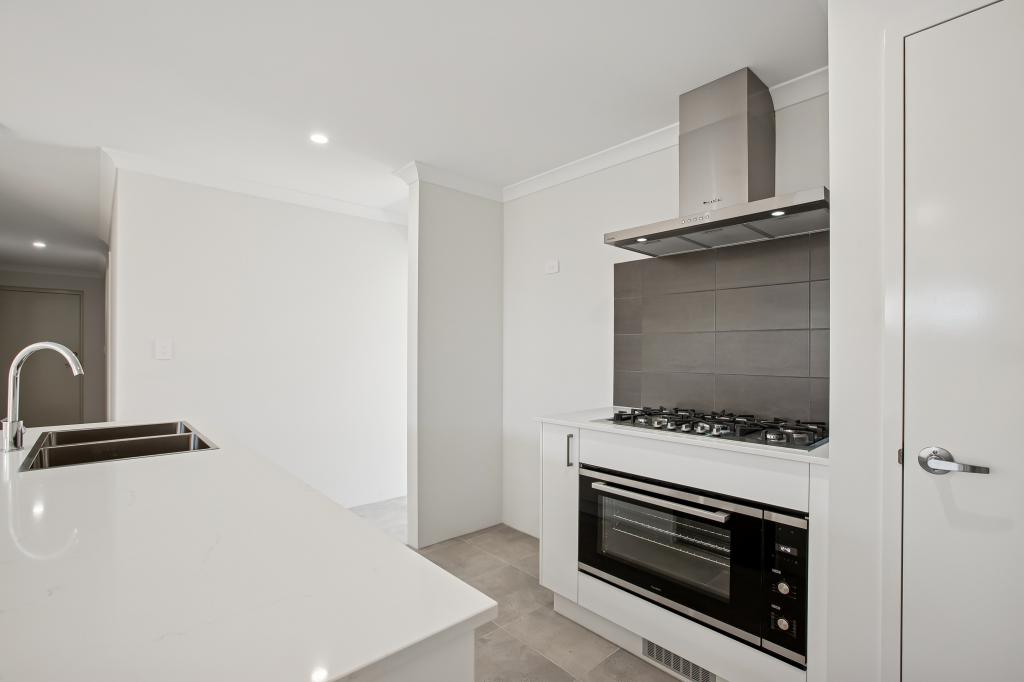 4 CITRINE WAY, KARNUP, WA 6176