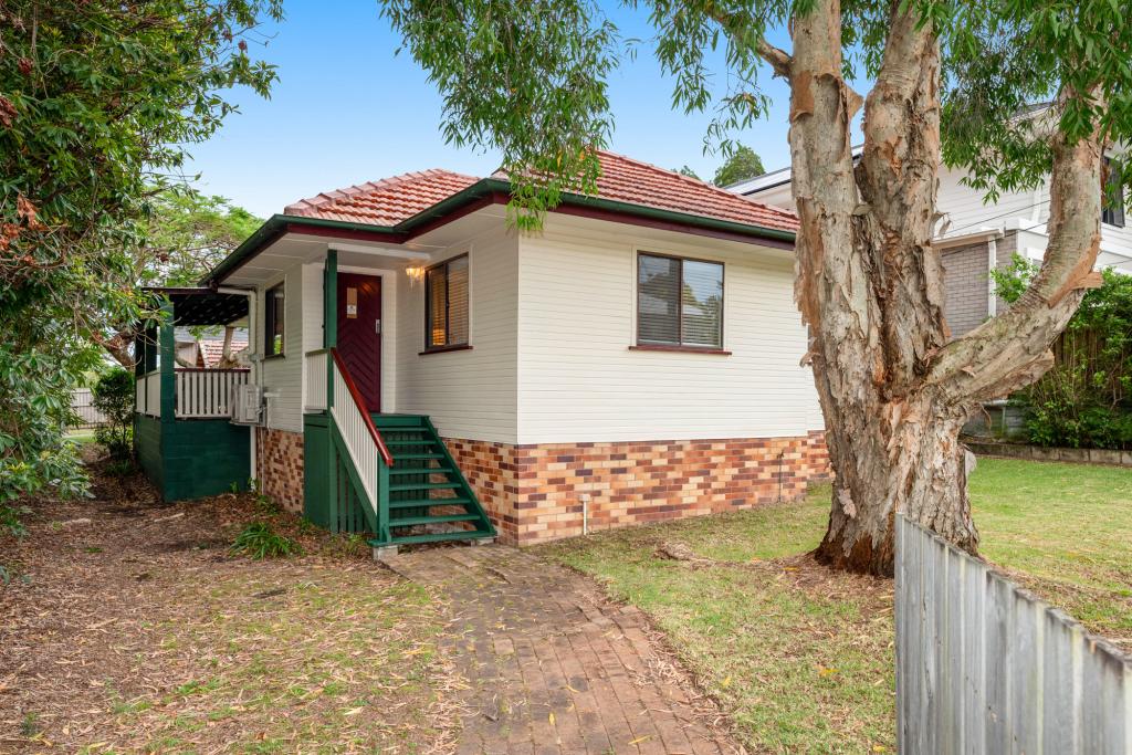 56 Samuel St, Camp Hill, QLD 4152