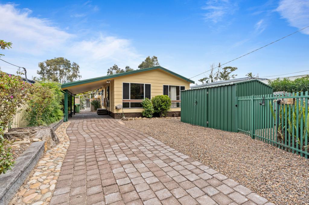 38 Narrawa Ave, Erina, NSW 2250