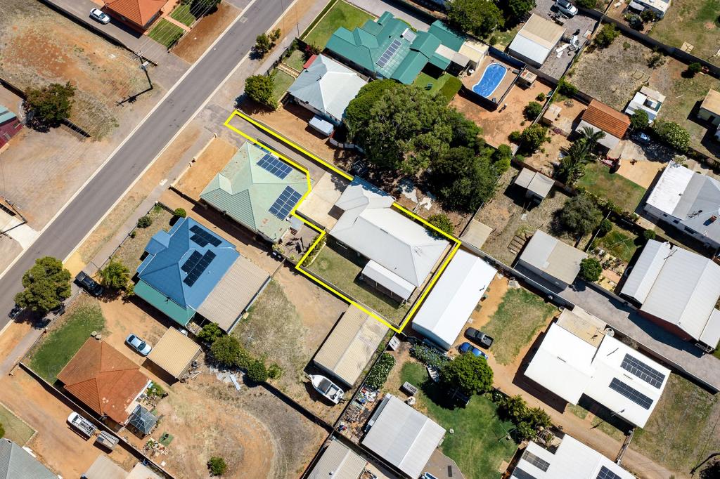 265a Fifth St, Wonthella, WA 6530