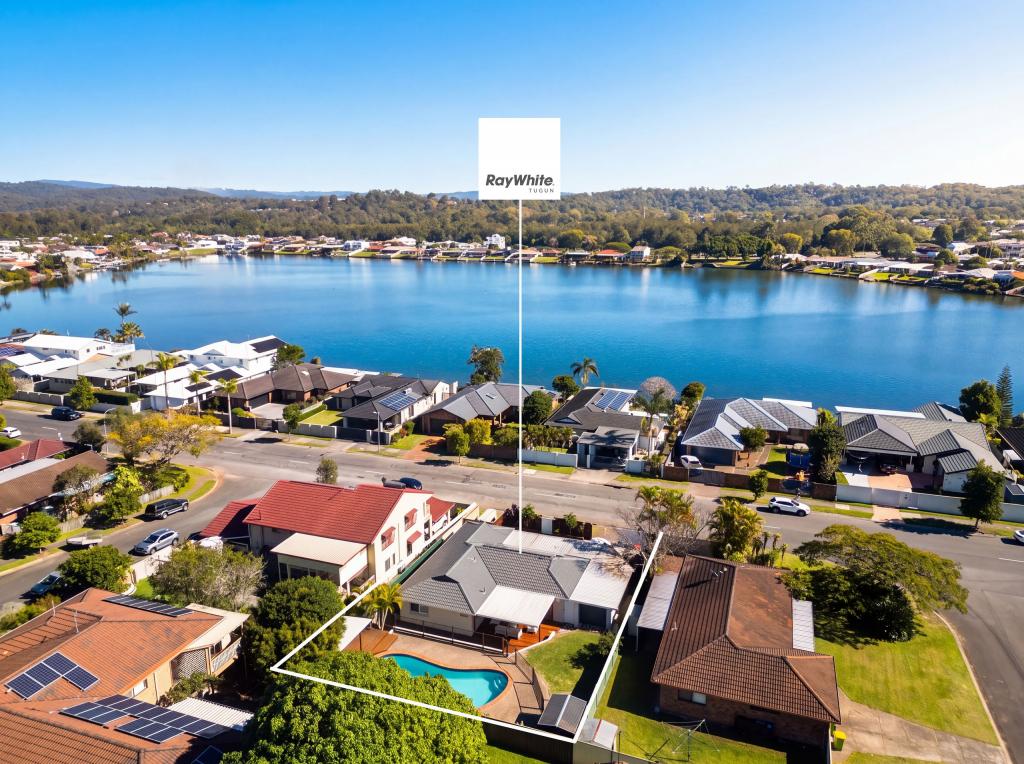 36 Ironbark St, Elanora, QLD 4221