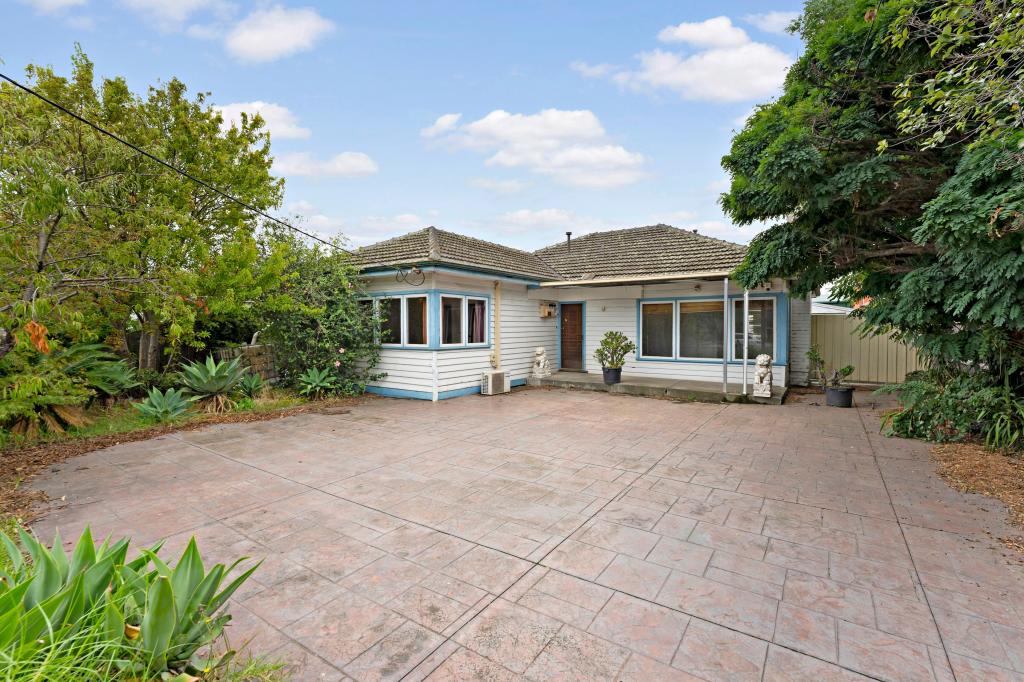 6 Clarendon Pde, West Footscray, VIC 3012