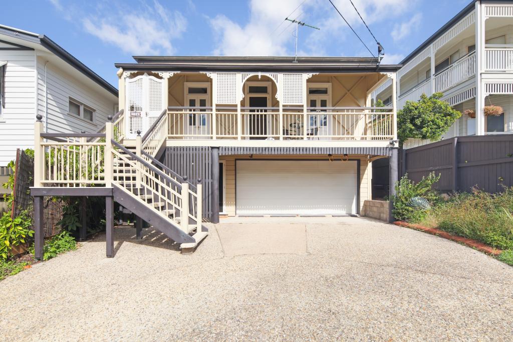 24 Walker St, Windsor, QLD 4030