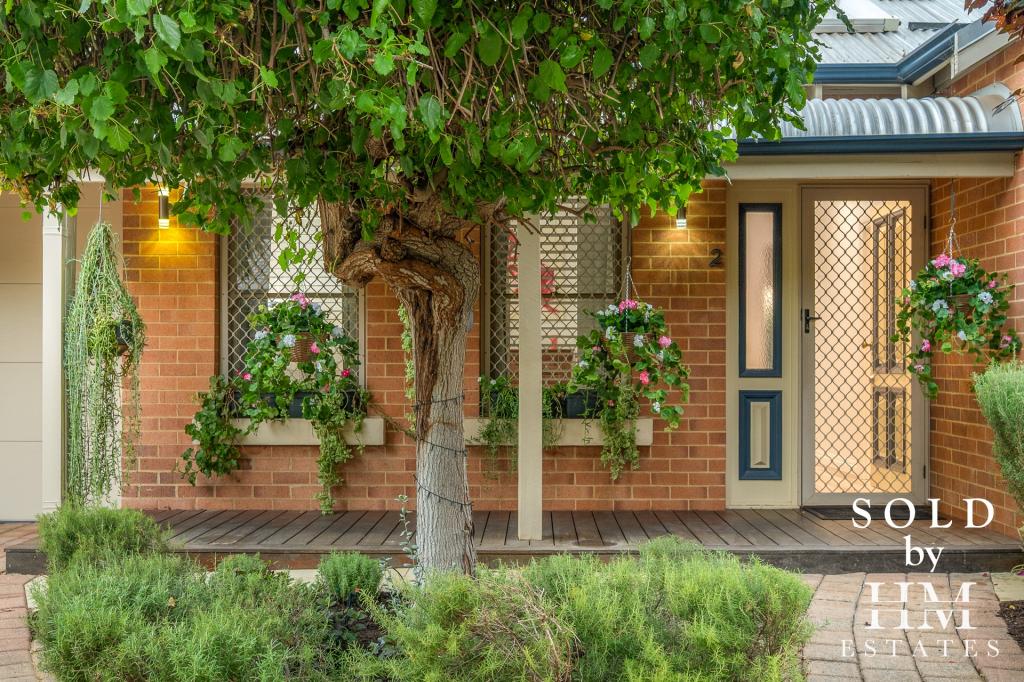 2/15 Fauntleroy St, Guildford, WA 6055