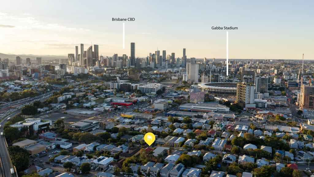 25 Qualtrough St, Woolloongabba, QLD 4102