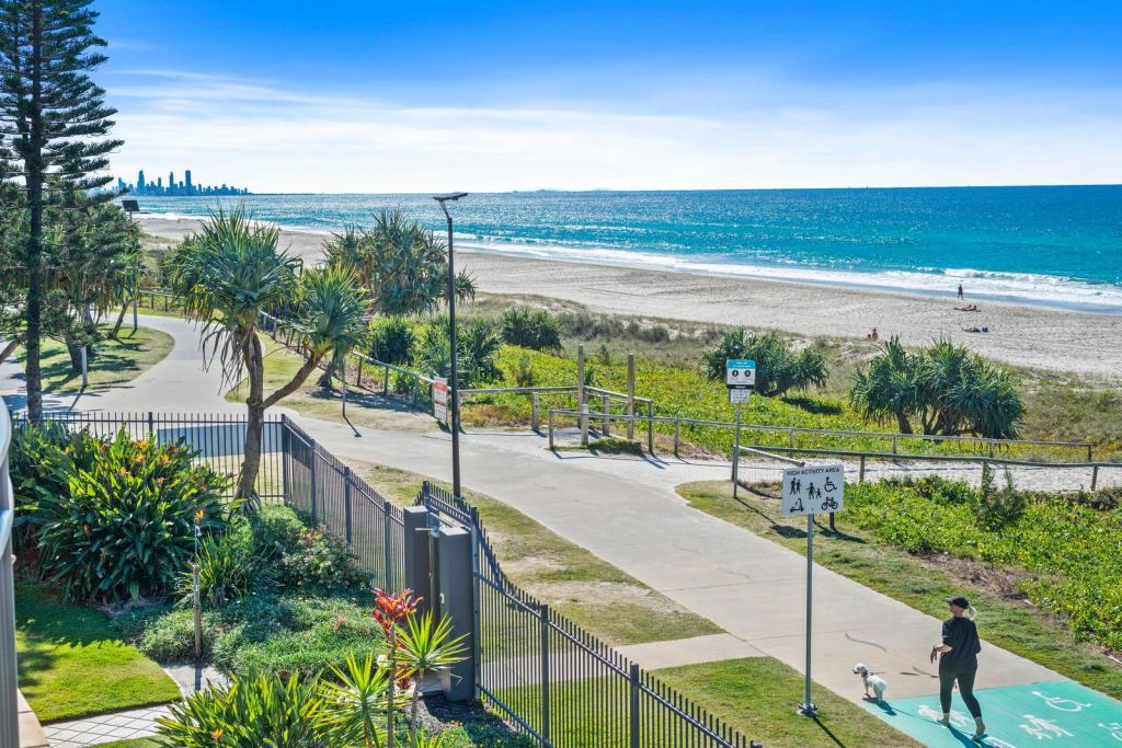 73/437 Golden Four Dr, Tugun, QLD 4224