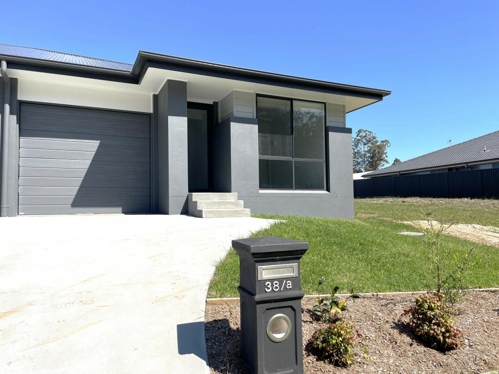 38a Platypus Pde, Lake Cathie, NSW 2445