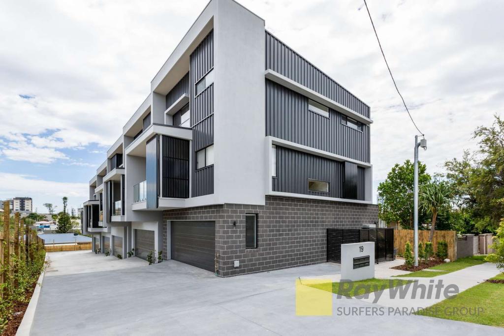 4/19 Minnie St, Southport, QLD 4215