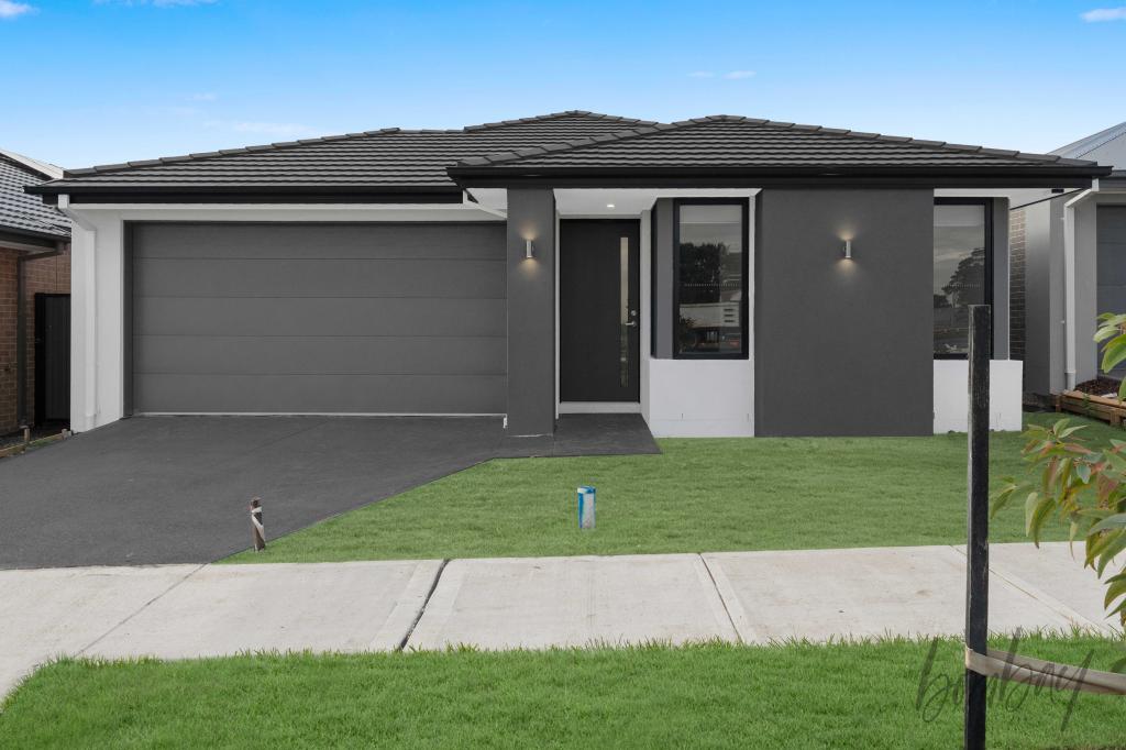 98 PULCHELLA CRES, DONNYBROOK, VIC 3064