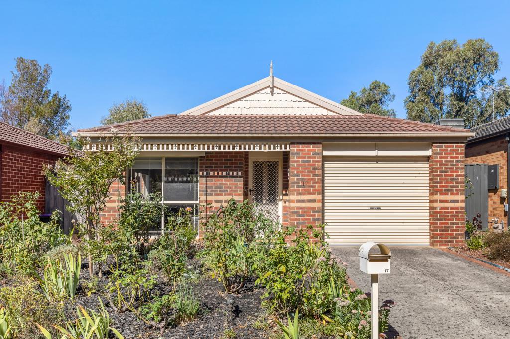 17 Francis Cres, Langwarrin, VIC 3910