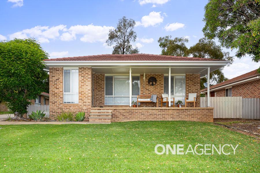 1/6 Cypress St, Forest Hill, NSW 2651