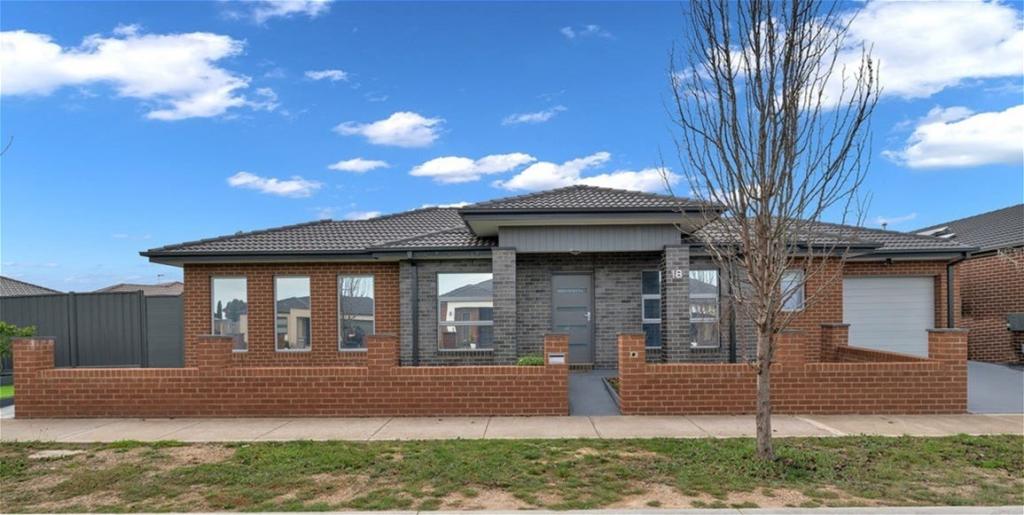 18 Lam Way, Brookfield, VIC 3338