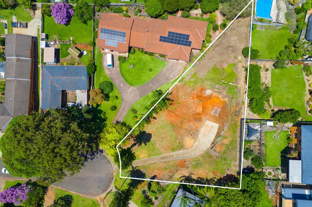 16 Tamaringa Ave, Port Macquarie, NSW 2444