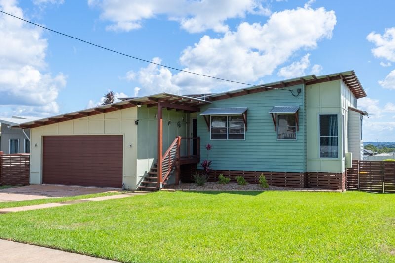 27 Jarrah St, Kingaroy, QLD 4610