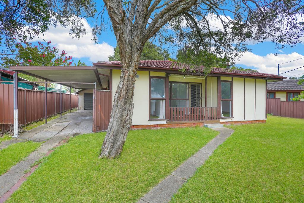 3 Palau Cres, Lethbridge Park, NSW 2770