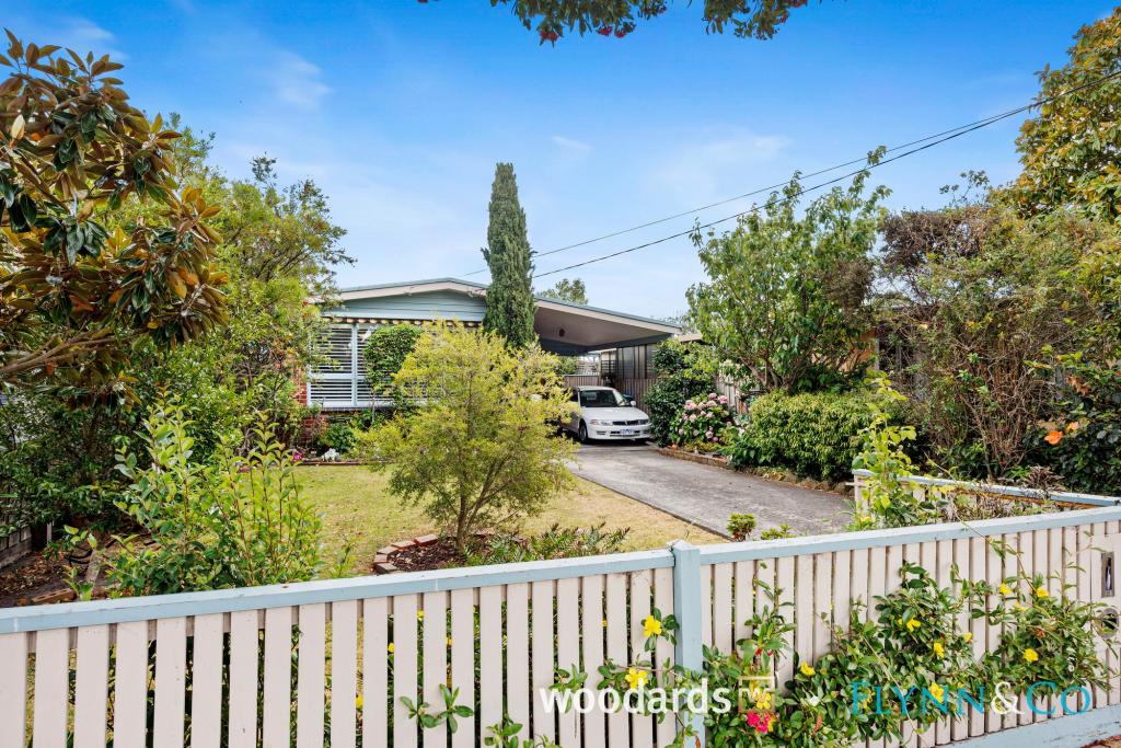 212 Ninth Ave S, Rosebud, VIC 3939