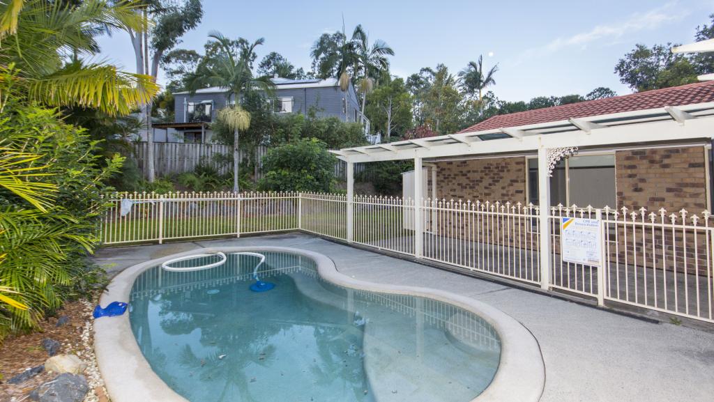 72 Pacific Pines Bvd, Pacific Pines, QLD 4211
