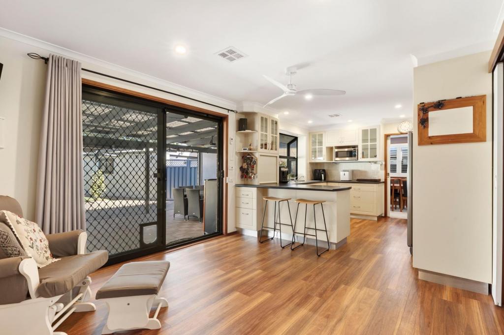 88 Bugden Ave, Gowrie, ACT 2904