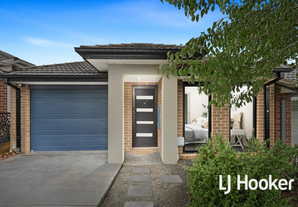8 Pavonia Ave, Wallan, VIC 3756