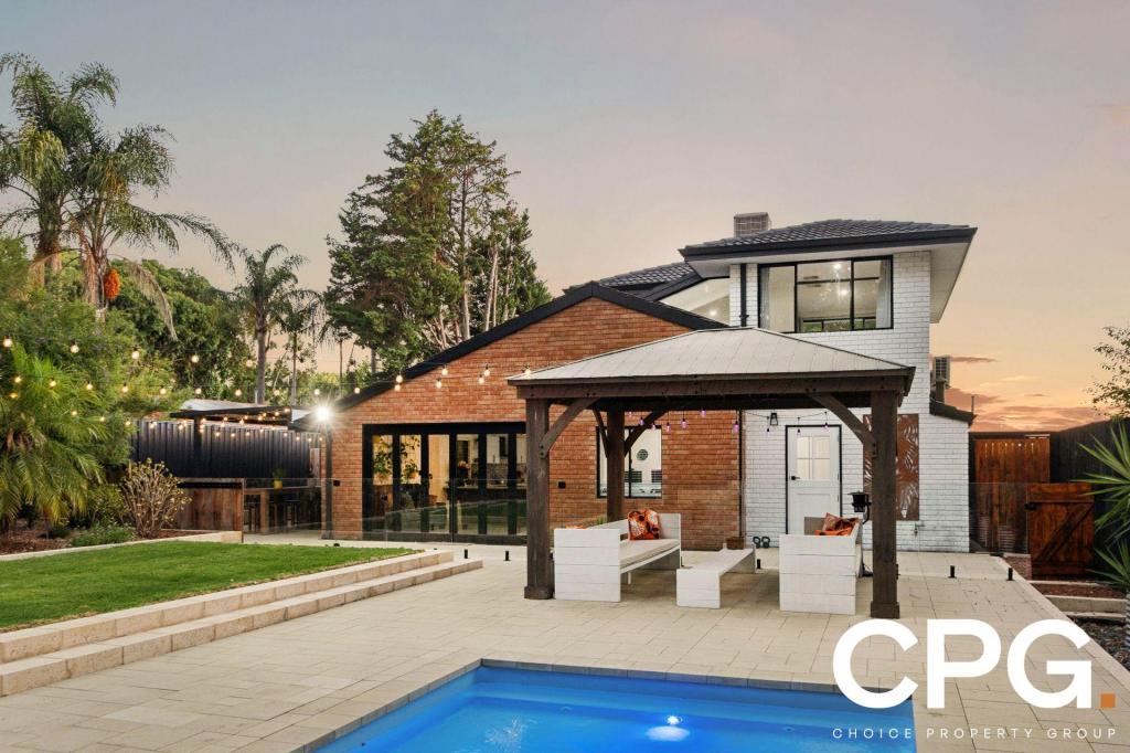 32 Mason Rd, Kalamunda, WA 6076