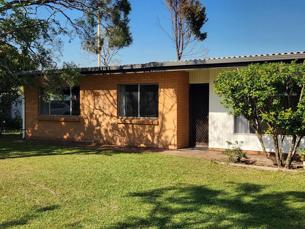 6 Churchill St, Caboolture, QLD 4510