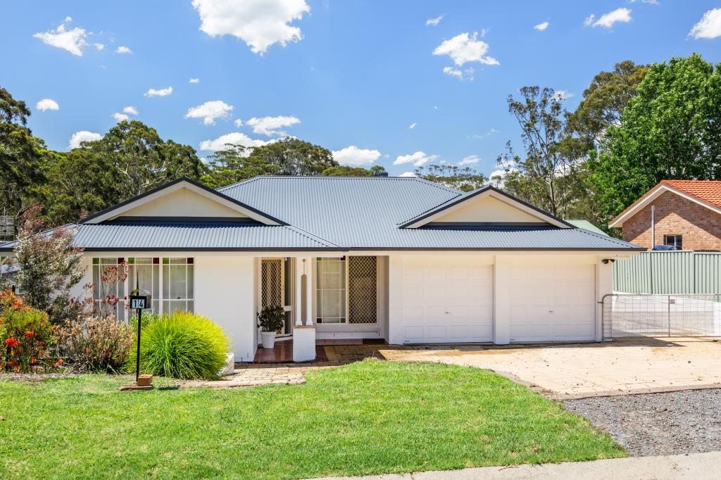 14 Wyoming Ave, Burrill Lake, NSW 2539