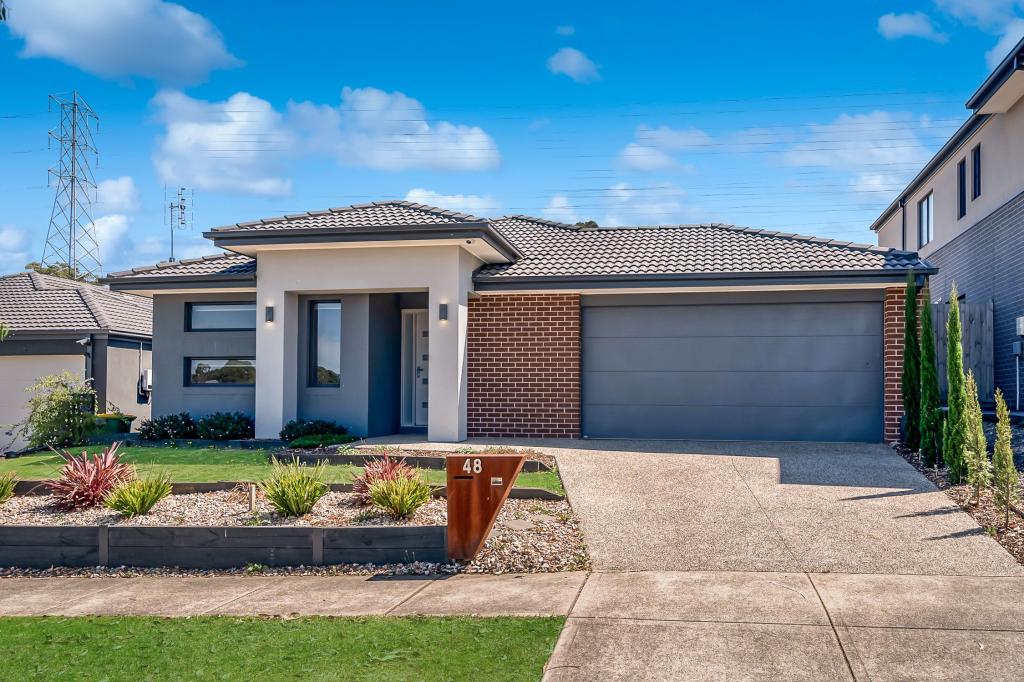 48 Meadowlea Cres, Pakenham, VIC 3810