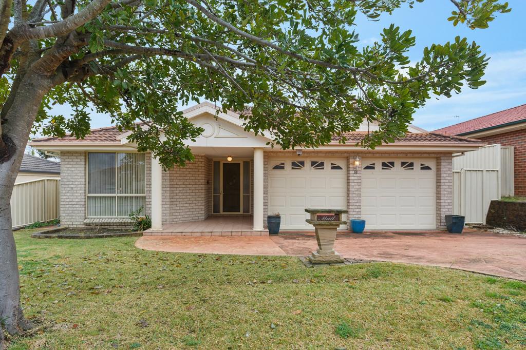 8 GREEN CRES, SHELL COVE, NSW 2529