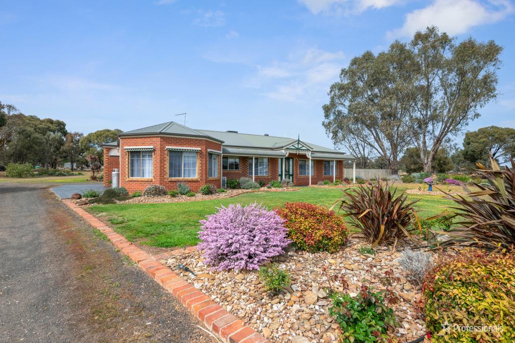 2 Collins Ct, Maryborough, VIC 3465