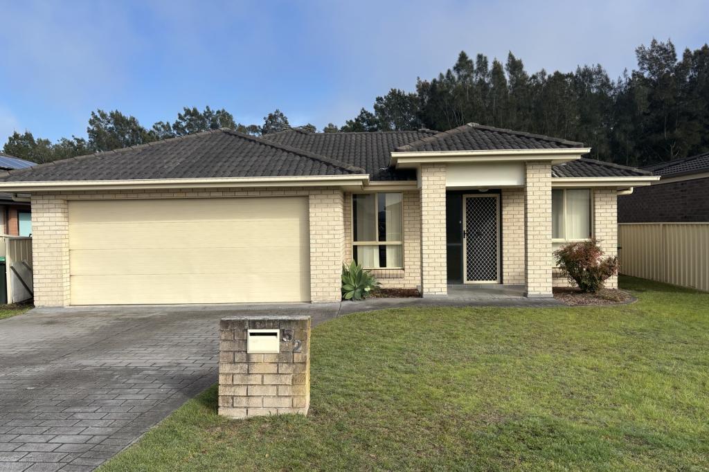 52 Martens Ave, Raymond Terrace, NSW 2324