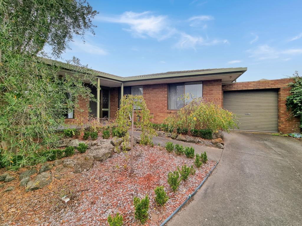 2/6 Thornhill Rd, Highton, VIC 3216