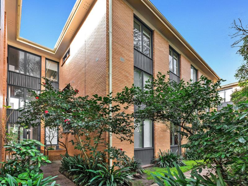 7/4 Glyndebourne Ave, Toorak, VIC 3142