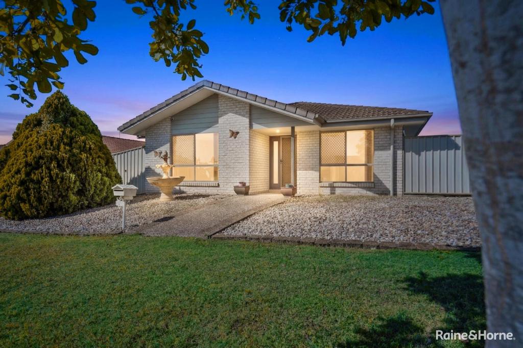 2 Parame Ct, Nikenbah, QLD 4655