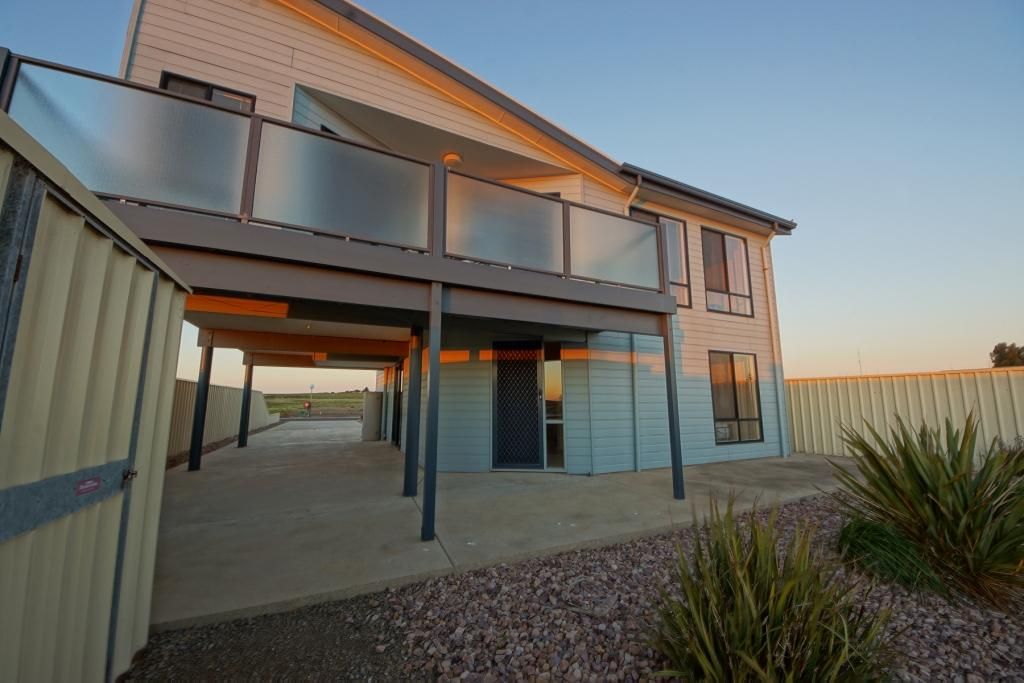 19 Rose Ave, North Beach, SA 5556