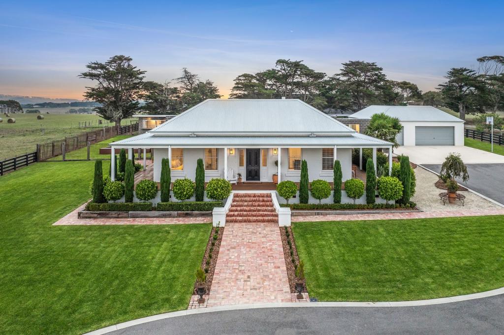80 DEVON RD, BARRABOOL, VIC 3221