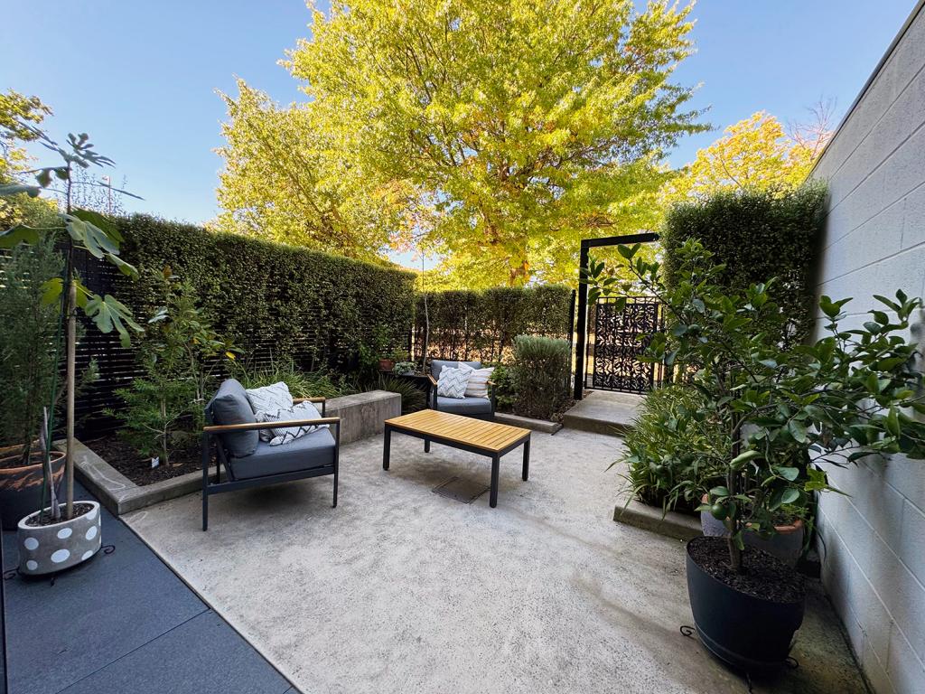 7/16 ELOUERA ST, BRADDON, ACT 2612